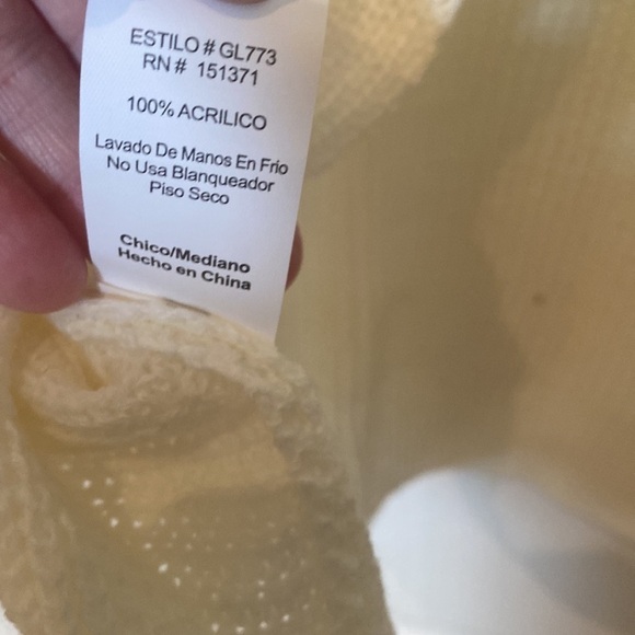 Lara cream twist front sweater Sz S NWT - Picture 6 of 8